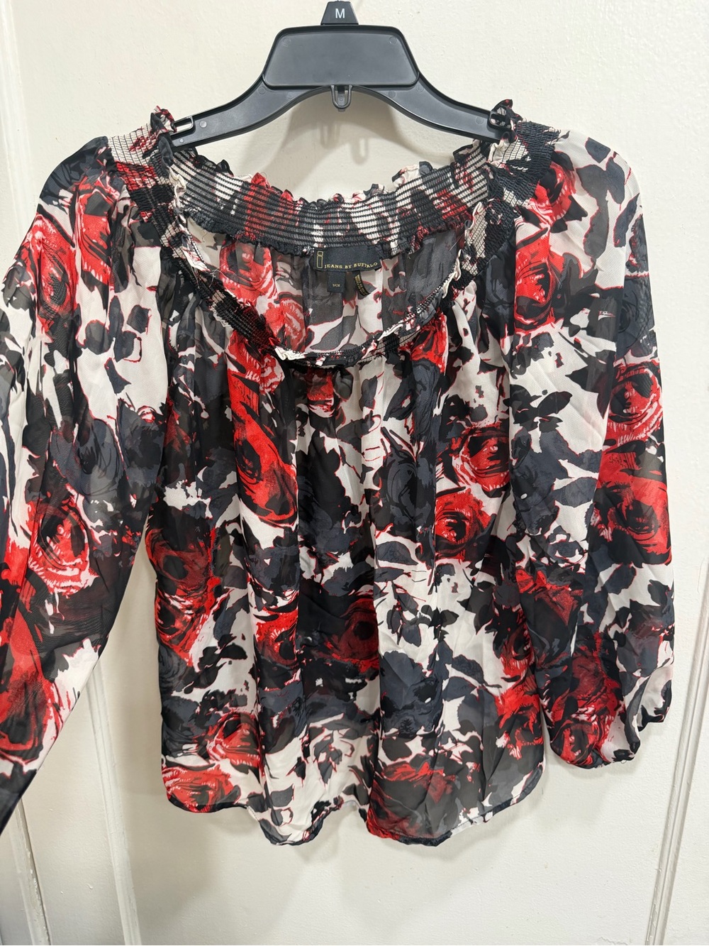 ❤️💜 5 for $20! i jeans by Buffalo Red & Black Floral Peasant Blouse